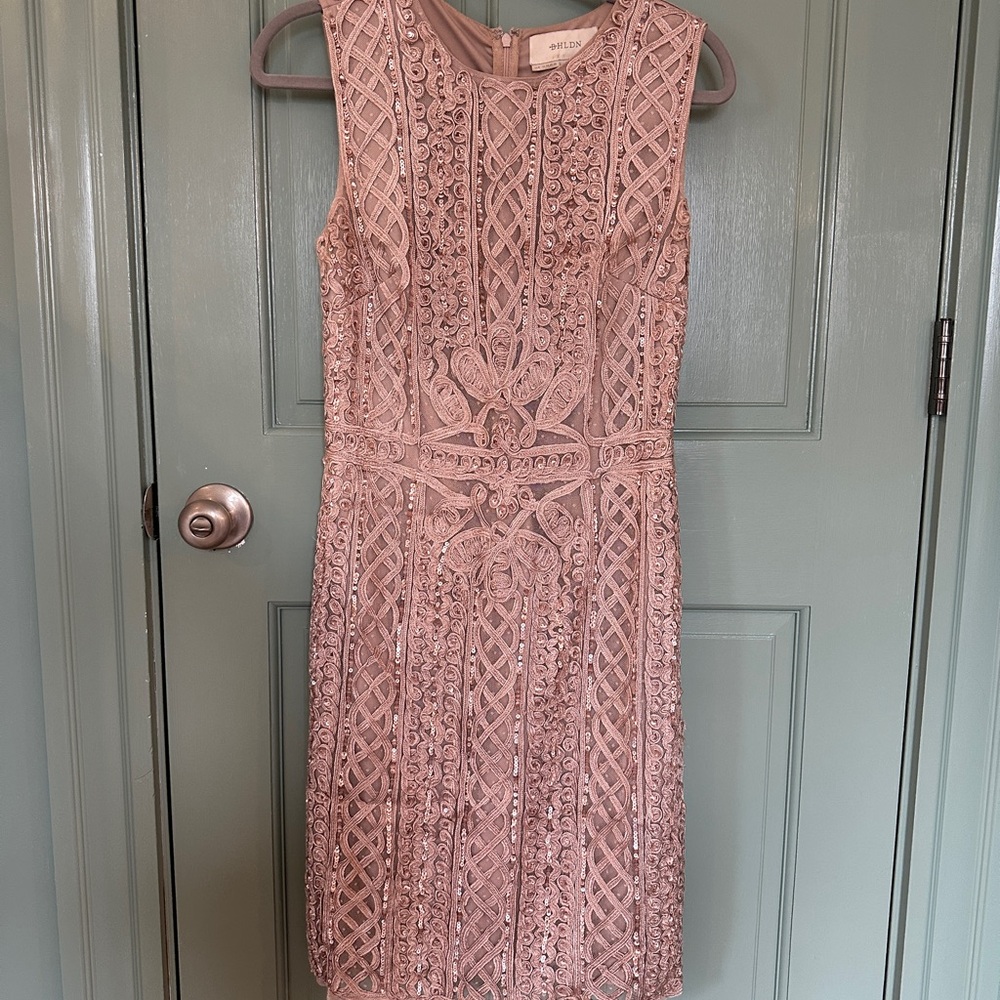 BHLDN Anthropologie Lace/Sequin Cocktail dress. Champagne blush S6 GENTLY USED